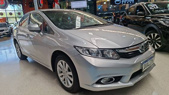 HONDA CIVIC 2.0 LXR 16V FLEX 4P AUTOMÁTICO